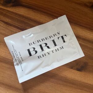 Sample Burberry Brit Rhythm of her 2ml/.07 fl oz NEW sealed in sample packaging